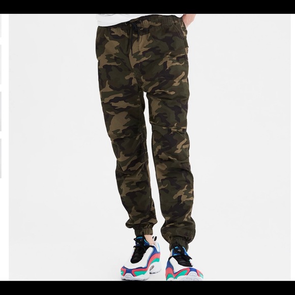 American Eagle Outfitters Other - American Eagle Flex Khaki Jogger - Camo